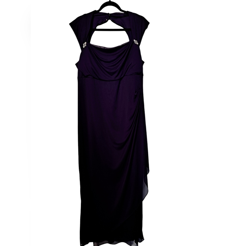 NWOT ILE PURPLE EVENING DRESS GOWN 18W NEW YEAR DRESS